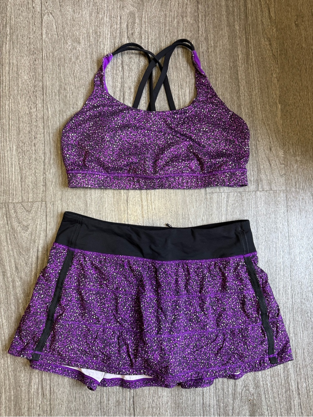 lululemon athletica Purple Cross-Back Sports Bra & Skirt Set size 8